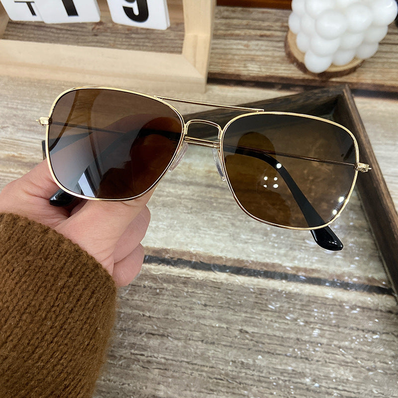 Fashionable metal sunglasses Kalsten