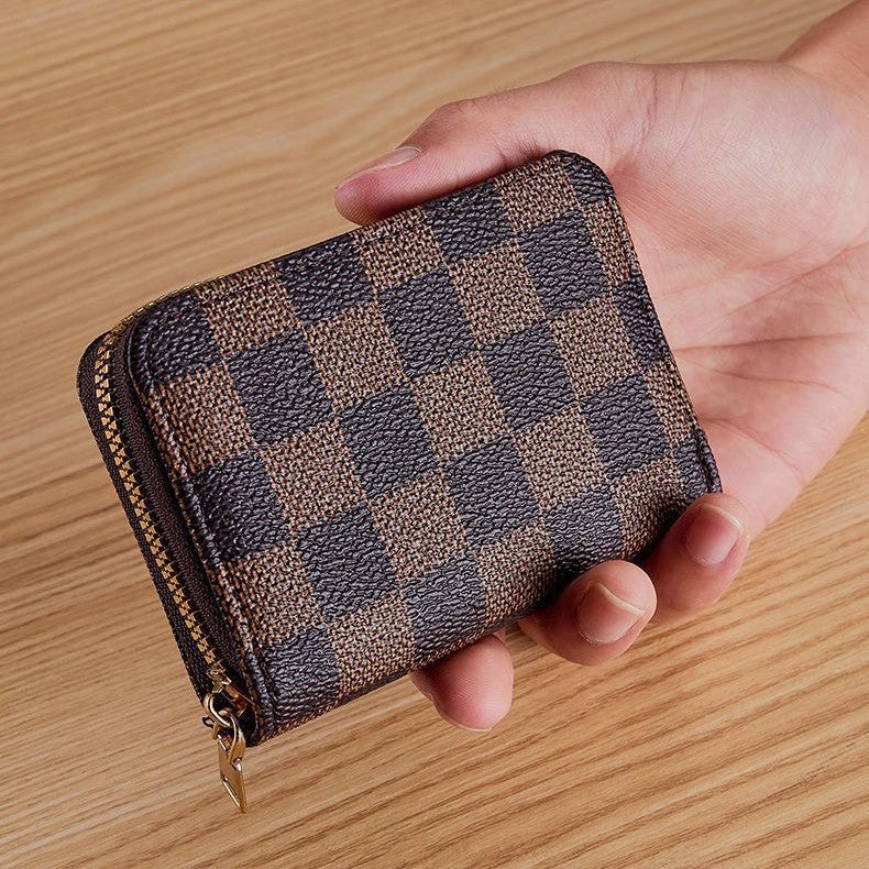 Checkerboard Pattern Zippered Wallet