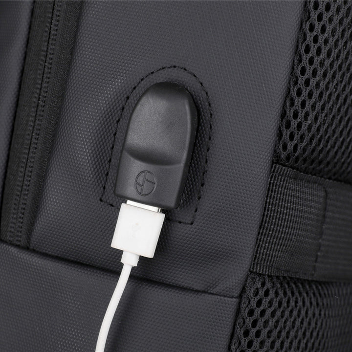 Lightweight Sleek Travel Backpack Kalsten