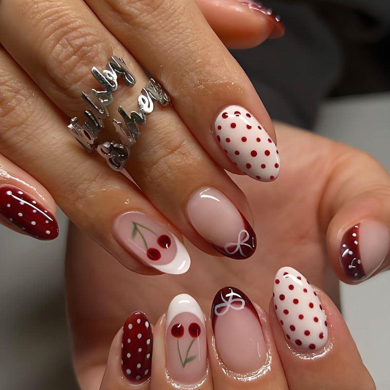 Artificial nail set with elegant cherry and polka dot patterns Kalsten