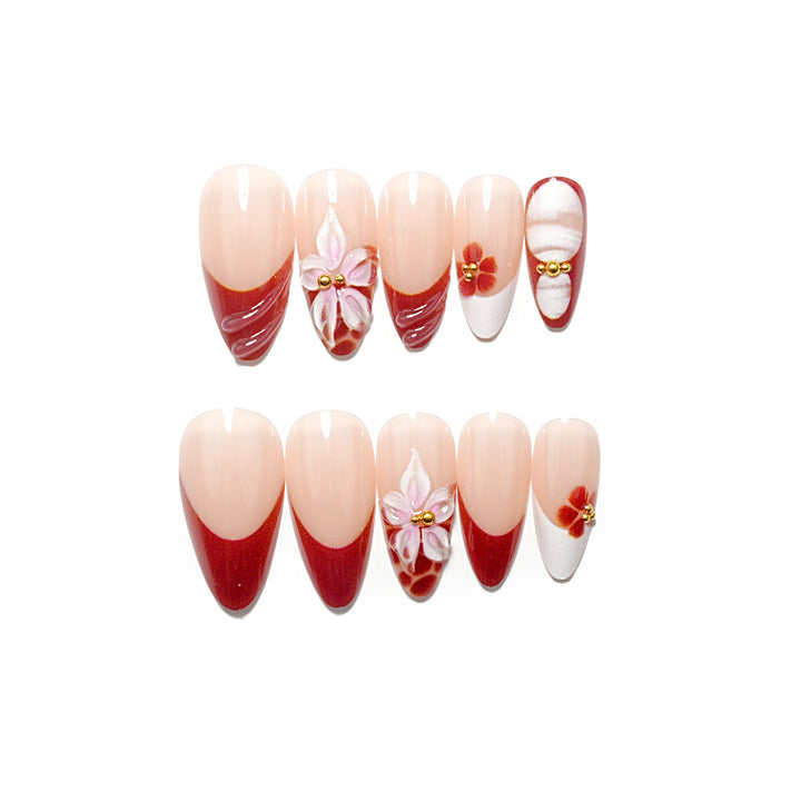 Elegant Floral Press-On Nail Set