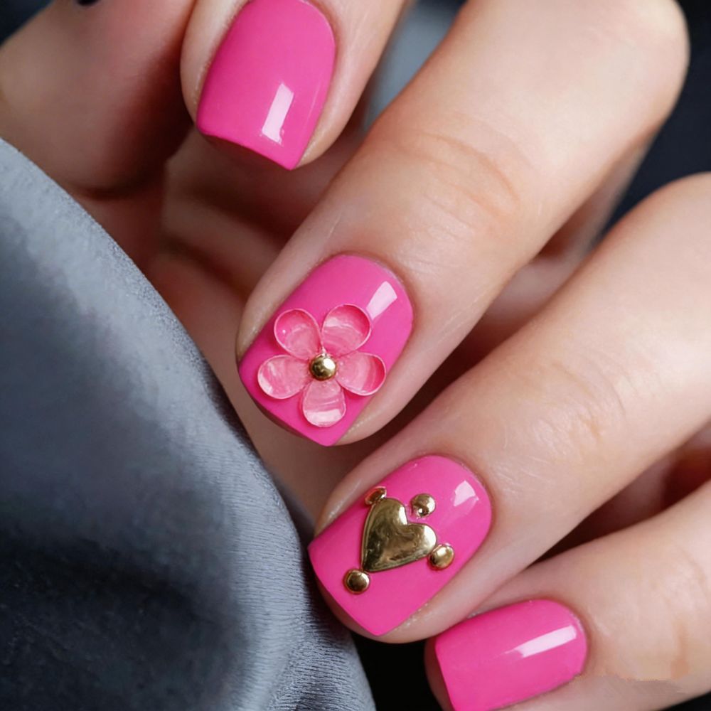 Elegant Floral Press-On Nail Art Set