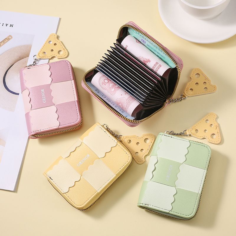 Chic Textured Zip Wallet Kalsten