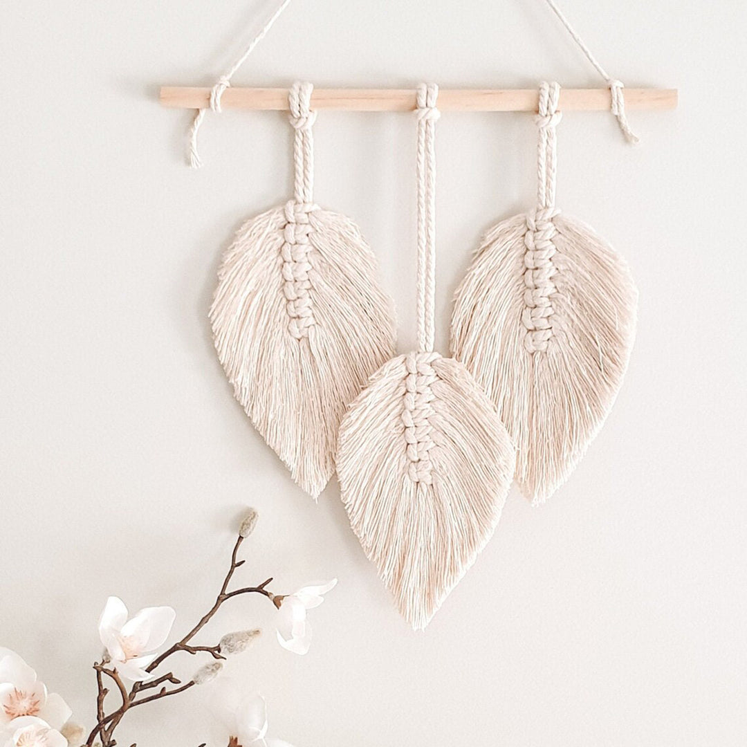 Decorative Leaf Macrame Wall Hanging Kalsten