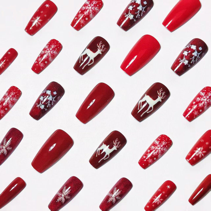Artificial nails with wintry reindeer design Kalsten