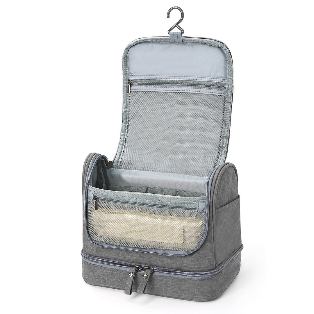 Travel toiletry bag with multiple compartments and practical organization Kalsten