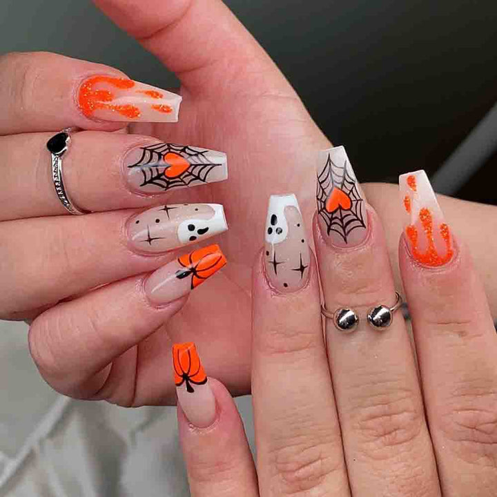 Halloween-Inspired Press-On Nail Art Kalsten