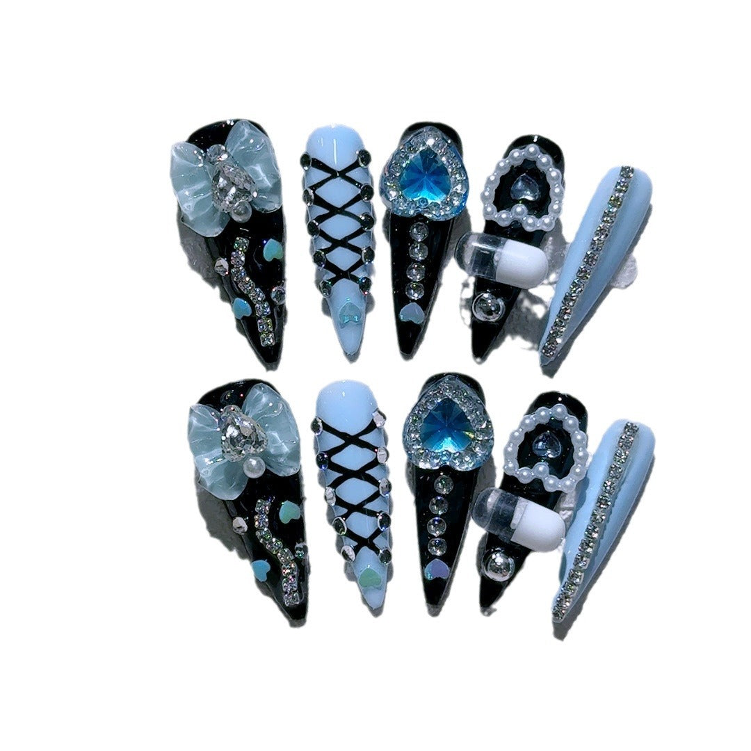 Glamorous Nail Art Extensions