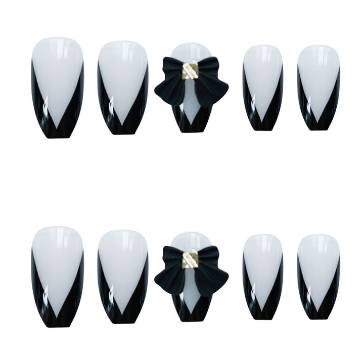 Decorative Press-On Nail Art Set with Floral Accent