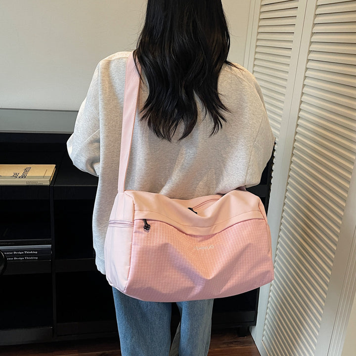 Stylish Sports Carry Duffel Kalsten