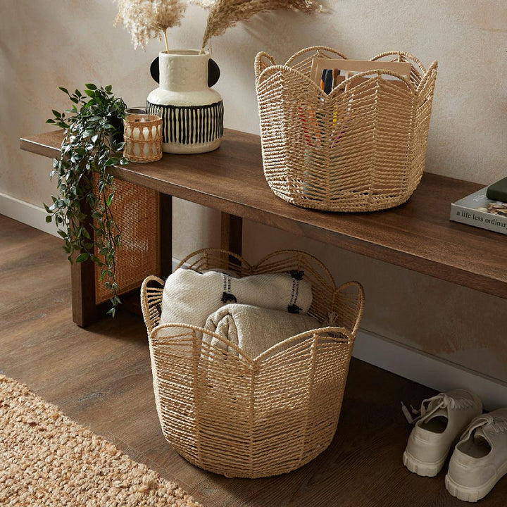 Handcrafted storage basket in leaf design Kalsten