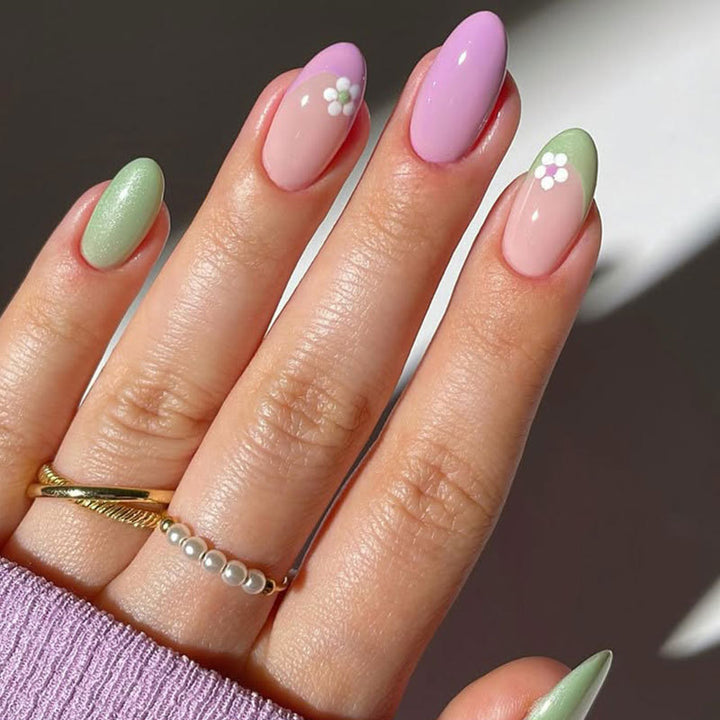 Artistic Floral Accent Nail Tips
