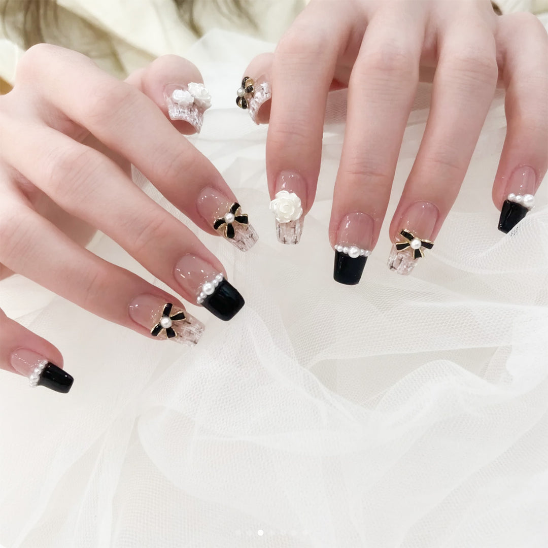 Elegant Decorative Nail Art Set