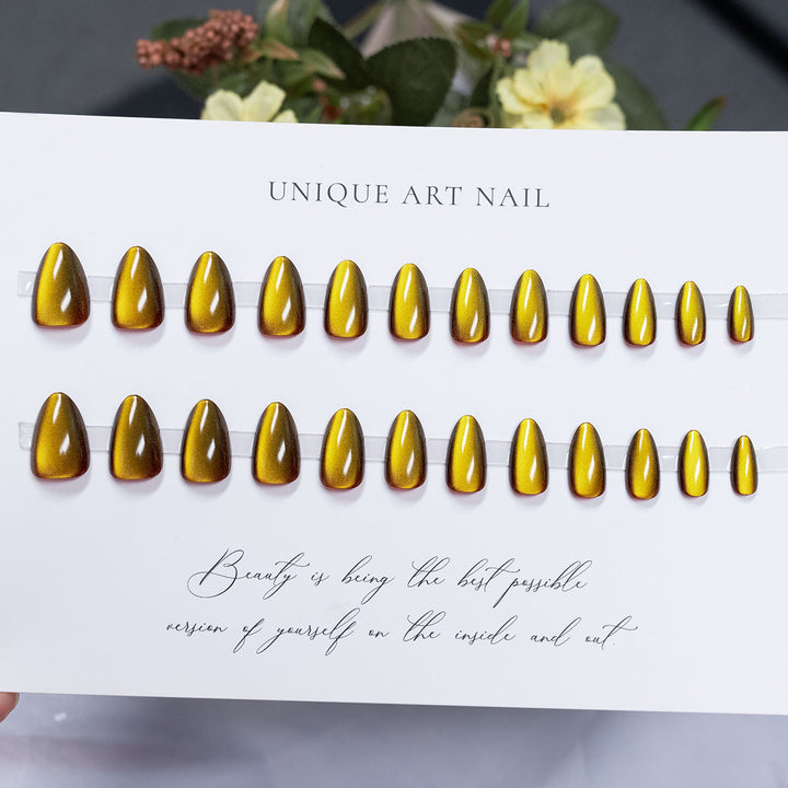 Glossy Press-On Nail Art Set