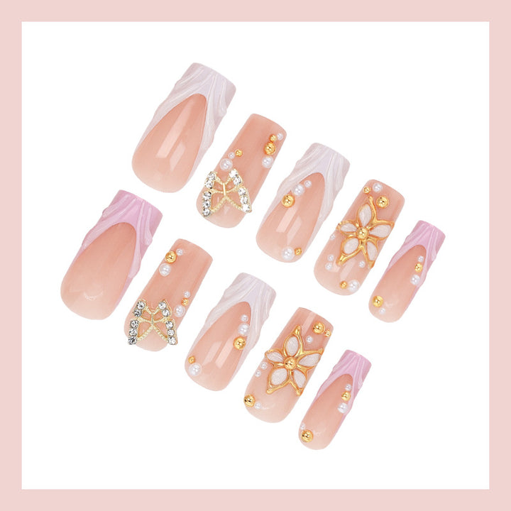 Artificial nails with luxurious 3D decorations and elegant accents Kalsten