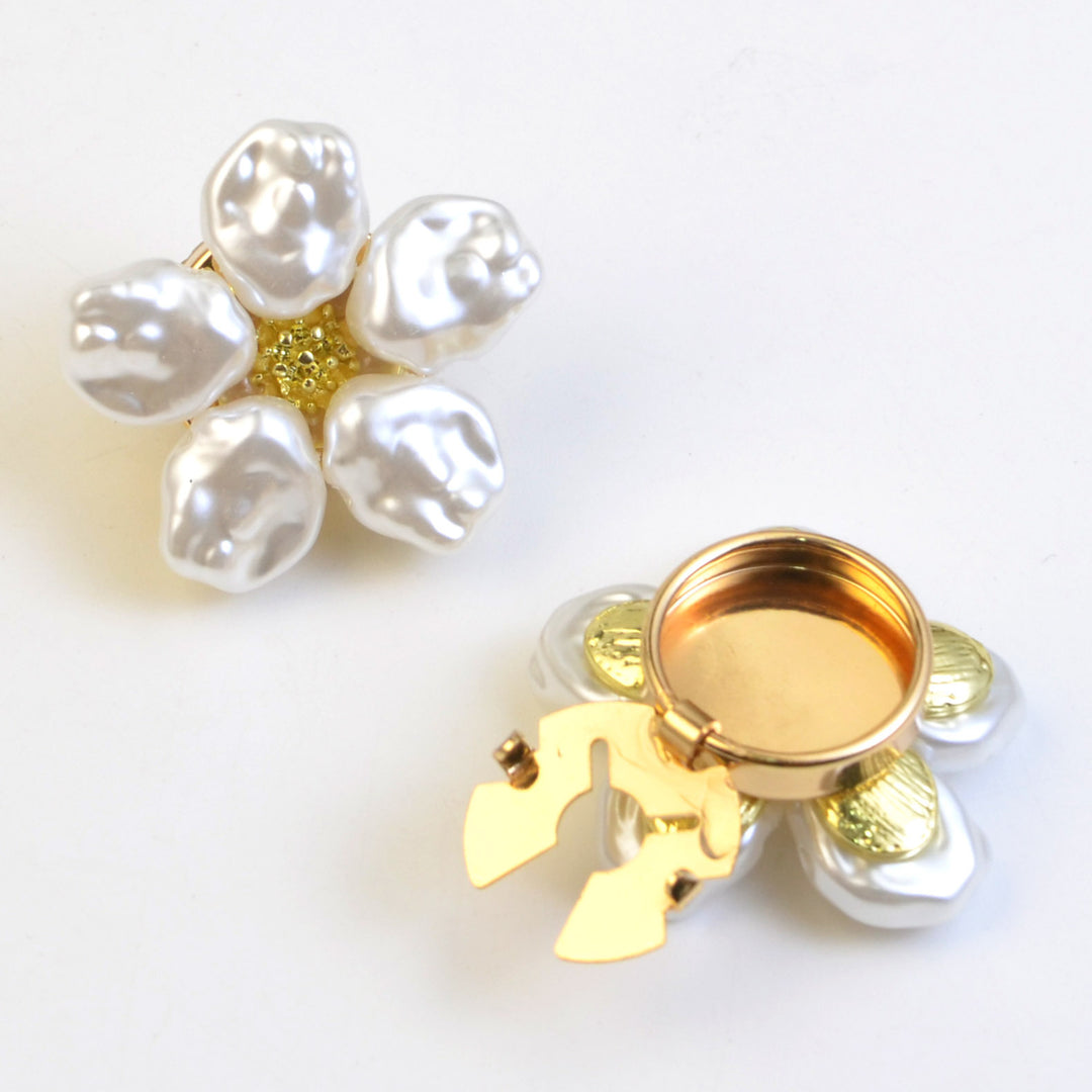 More Elegant and High-Quality Brooches with Pearl Applications Kalsten