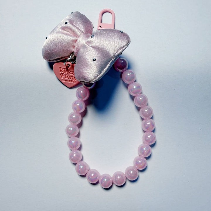 Stylish Beaded Keychain with Bow kalsten