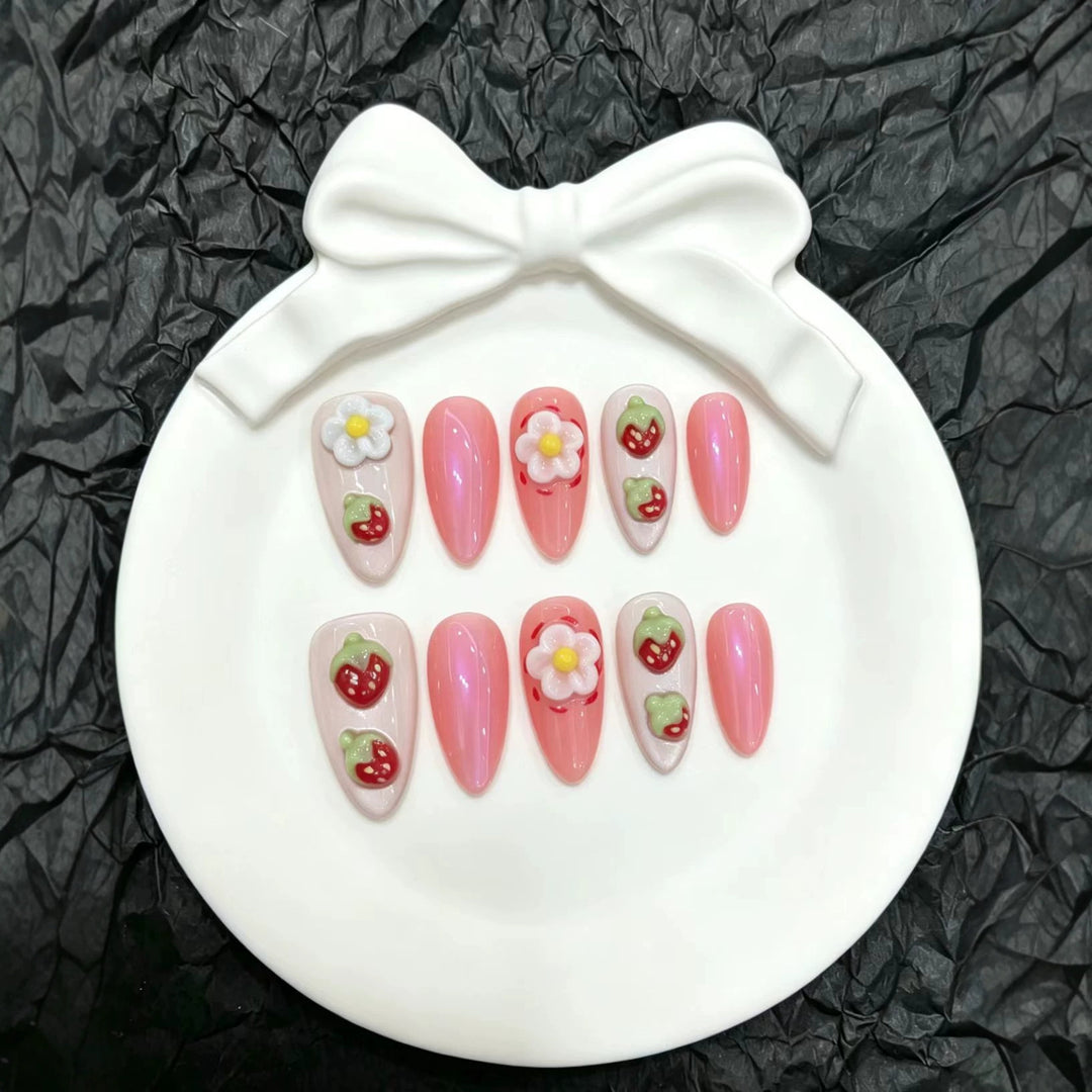 Artistic Strawberry-Themed Press-On Nail Set