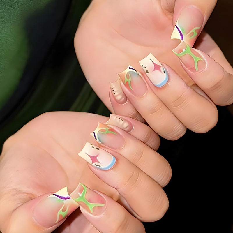 Artificial nail set with luxurious flower and ombre design Kalsten