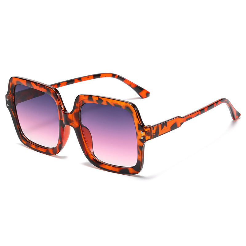 Ladies fashionable square sunglasses with mirrored lenses Kalsten
