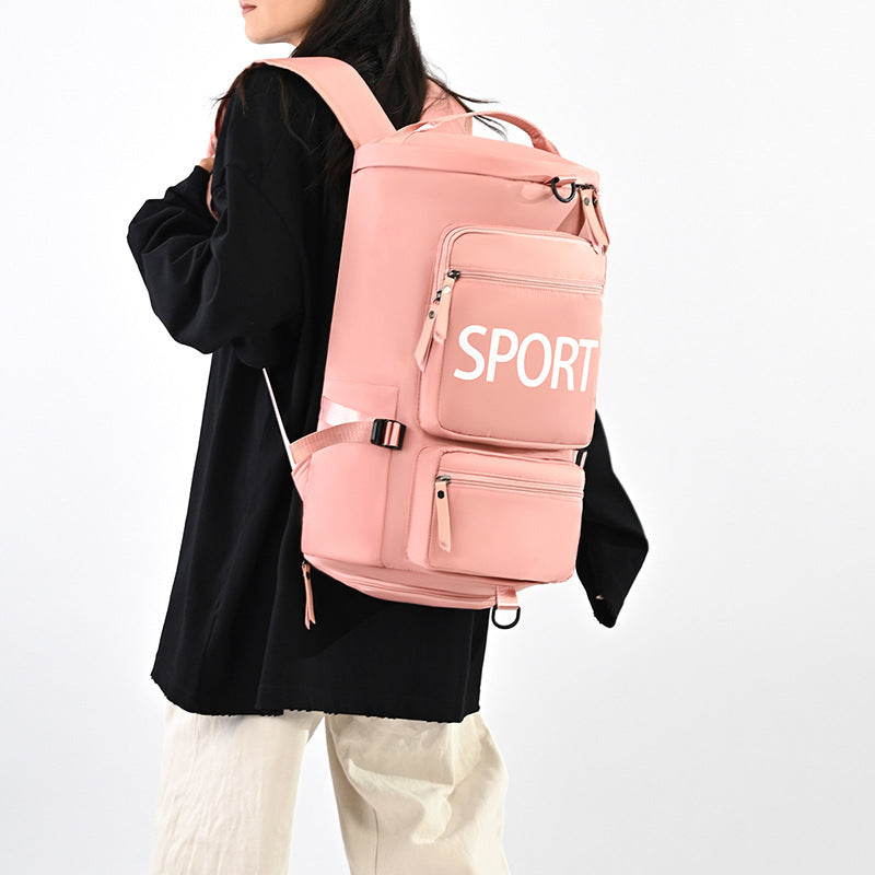 Sporty backpack with multiple compartments and reflective elements Kalsten
