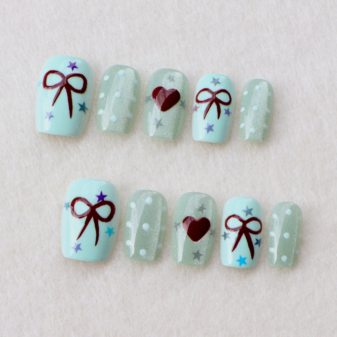 Decorative Nail Art Press-On Set with Bows and Hearts