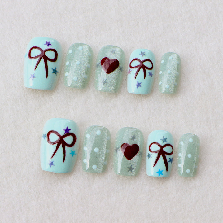 Decorative Nail Art Press-On Set with Bows and Hearts