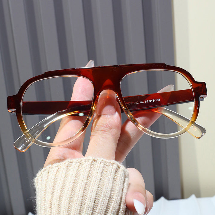 Women Vintage-Style Sunglasses with Elegant Plastic Frame in Leopard Pattern Kalsten