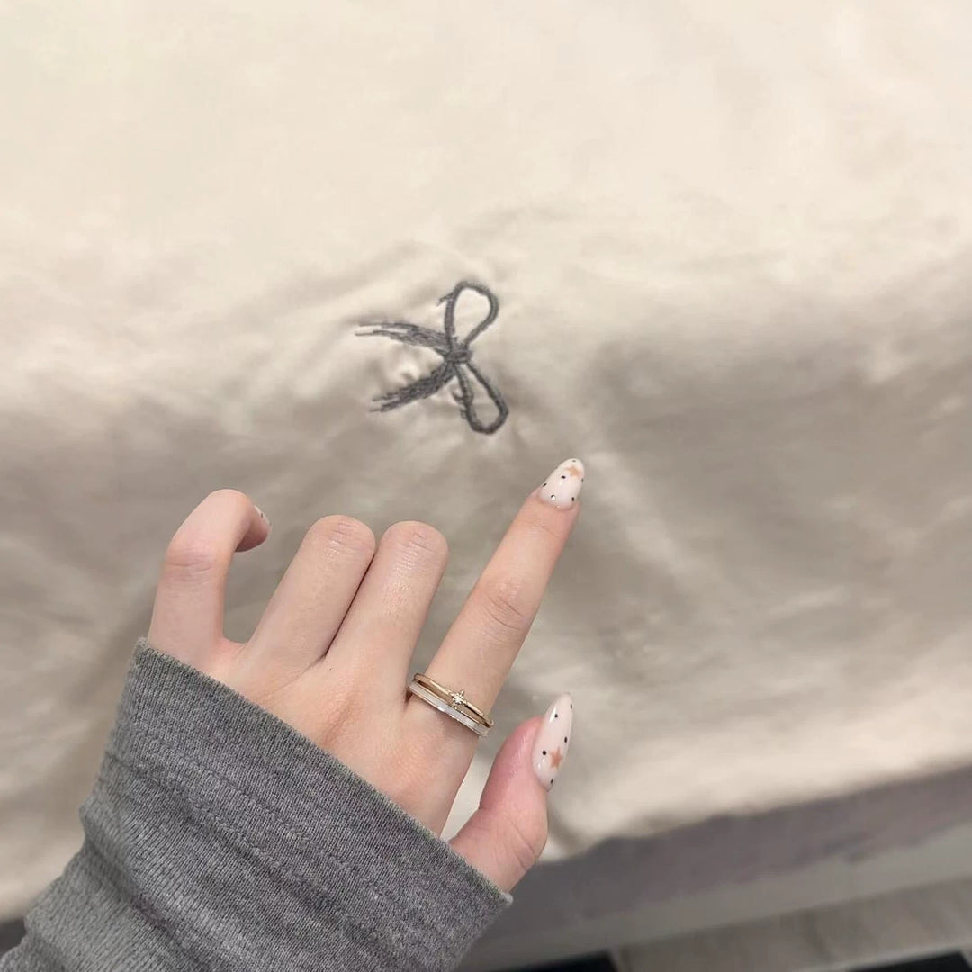 Artistic Press-On Nail Design