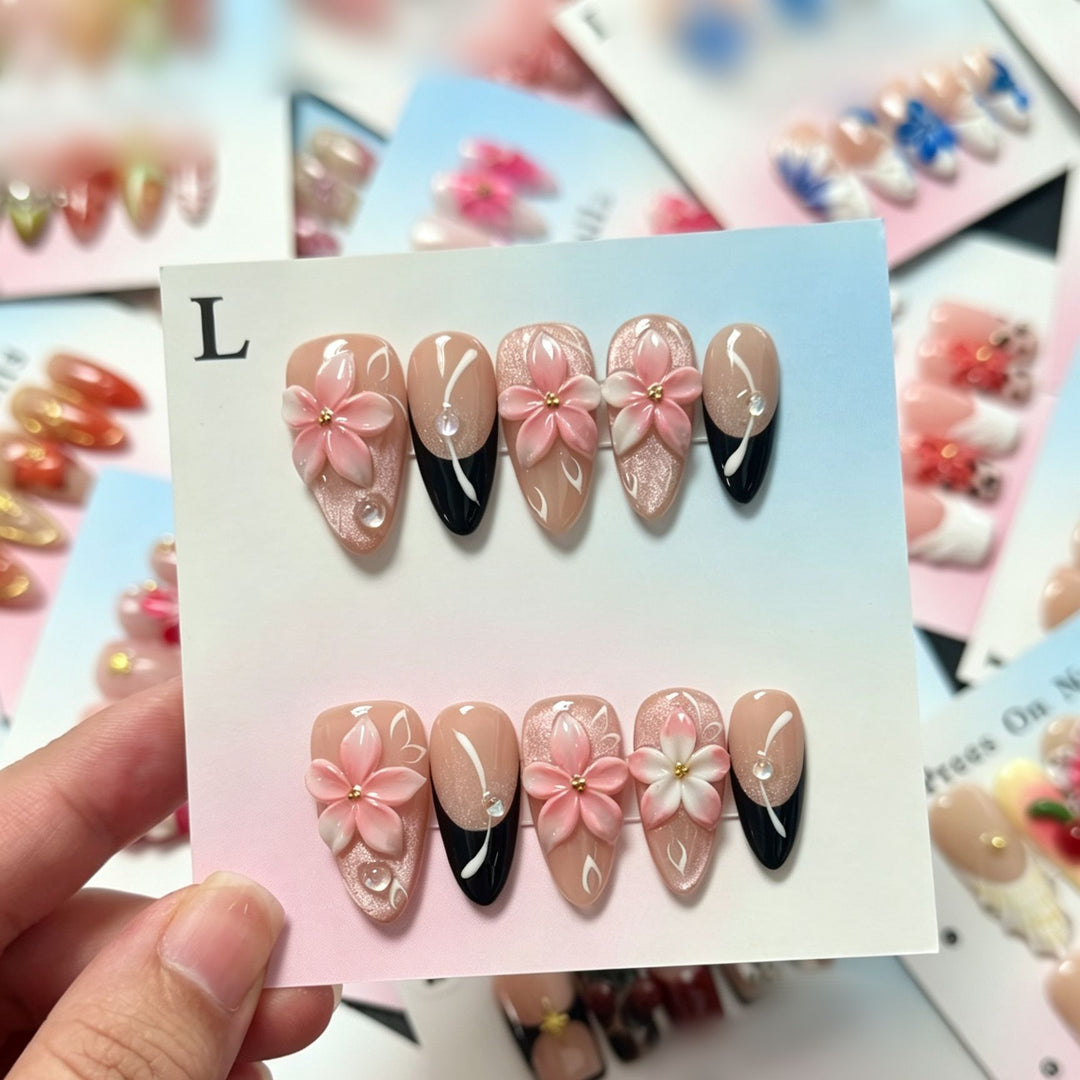 Artistic Floral Nail Design Set