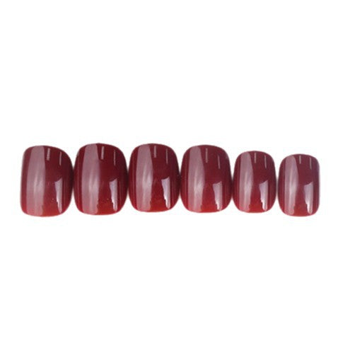 Elegant Floral Press-On Nail Set
