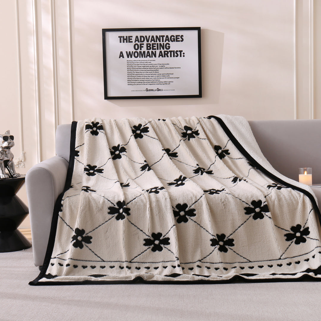 Chic Floral Pattern Throw Blanket Kalsten