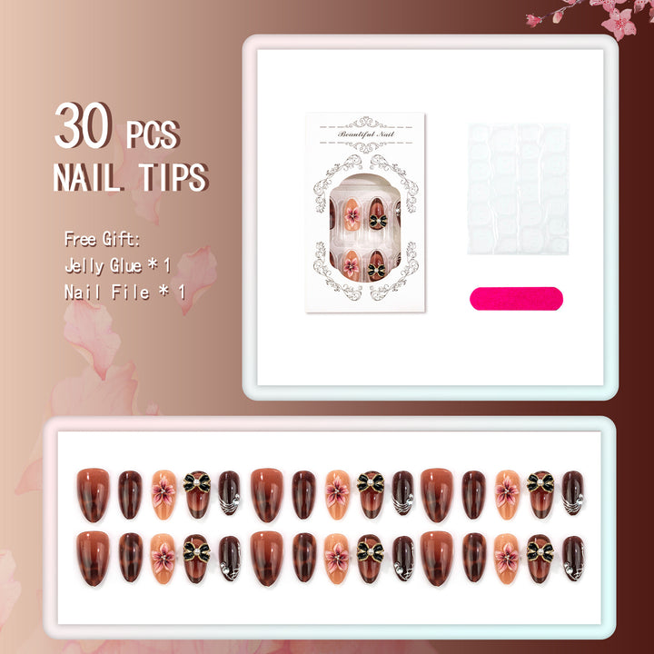 Decorative Floral Nail Art Press-On Set
