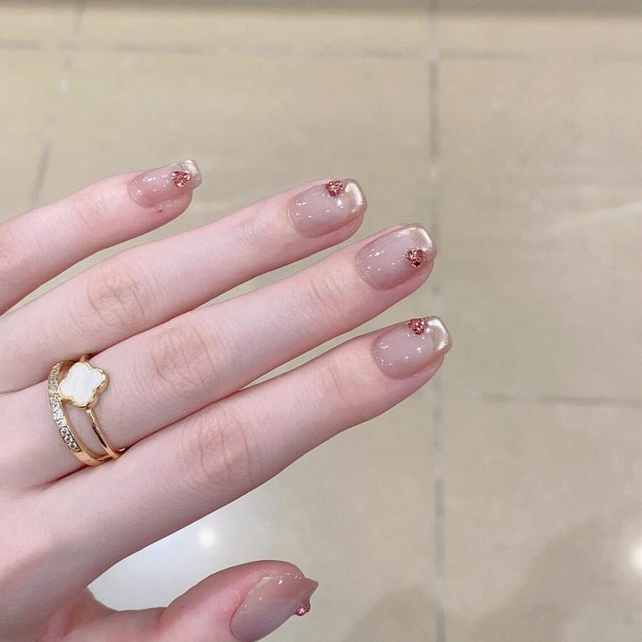 Artificial nails with elegant glitter accents Kalsten