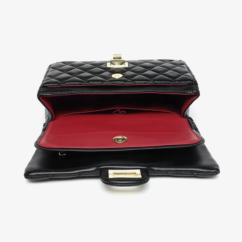 Elegant Quilted Chain Shoulder Handbag