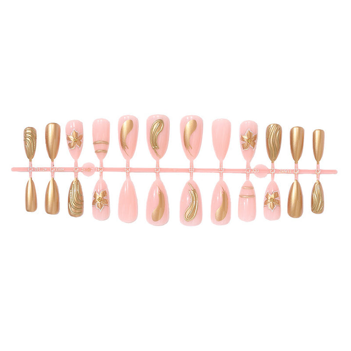Artificial nail set with elegant golden decorations and delicate designs Kalsten