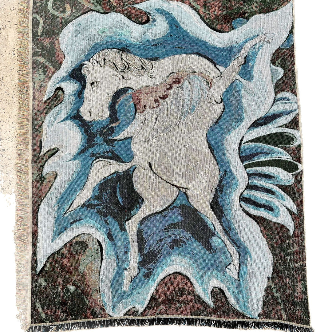 Artistic Unicorn-Themed Tapestry Blanket