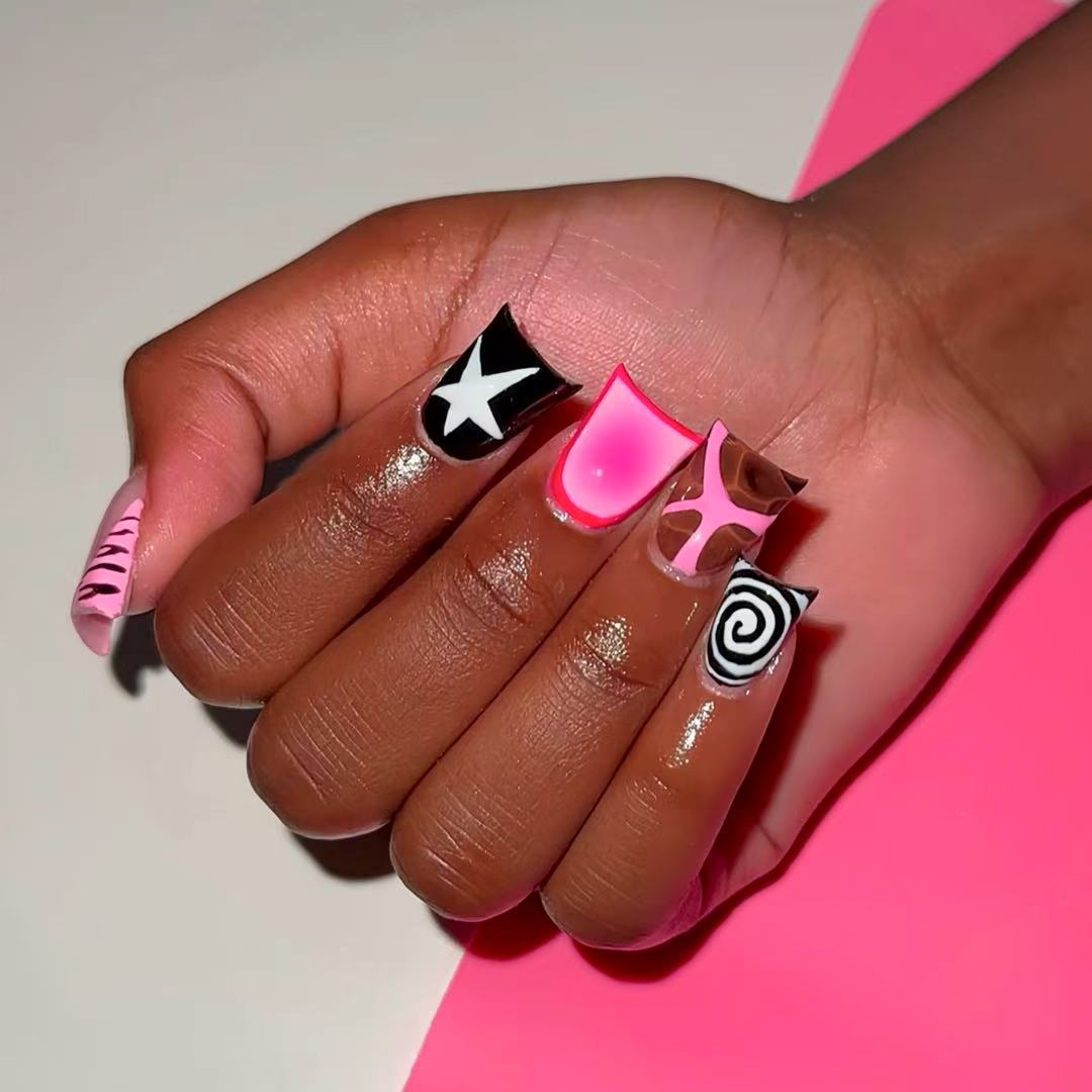 Artistic Abstract Nail Wraps Kalsten