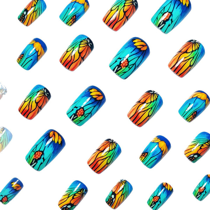 Floral Artistic Nail Art Kalsten