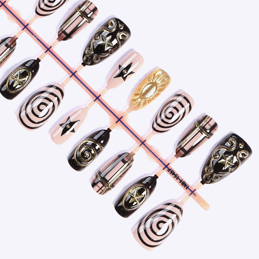 Artificial nail set with glamorous 3D decorations and stylish accents Kalsten