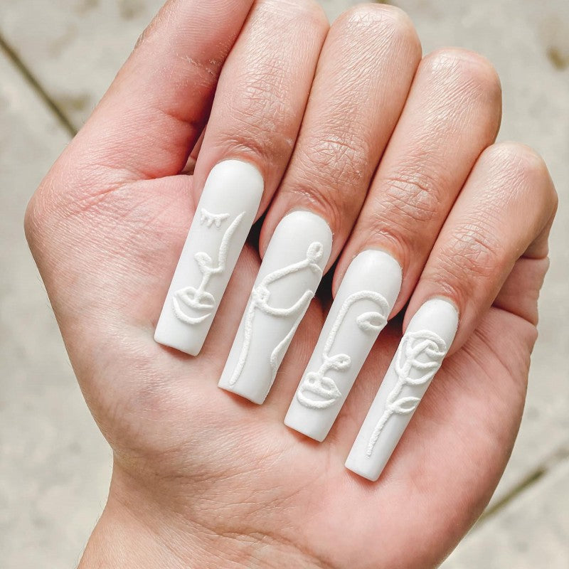 Glossy Design Artificial Nails Kalsten