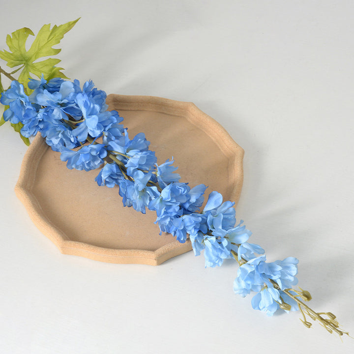 Elegant Artificial Flora Garland