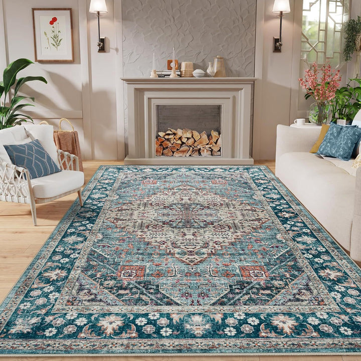 Ornate Vintage-Inspired Area Rug Kalsten