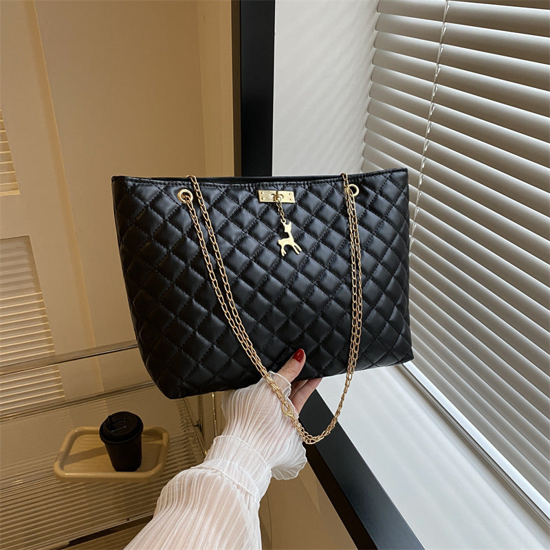 Quilted Shoulder Handbag