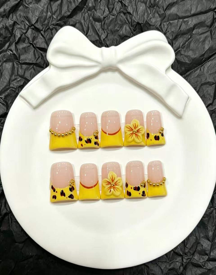 Artistic Press-On Nail Set with Floral and Animal Print Designs