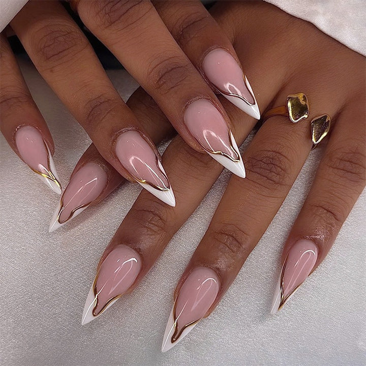 Elegant artificial nail collection with delicate gold embellishments Kalsten