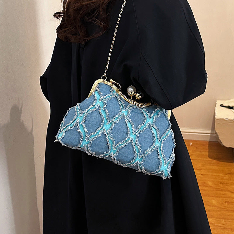 Vintage-Inspired Embellished Handbag