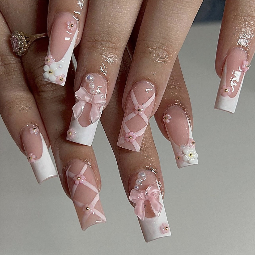 Artificial nail set with romantic 3D flowers and bow decorations Kalsten