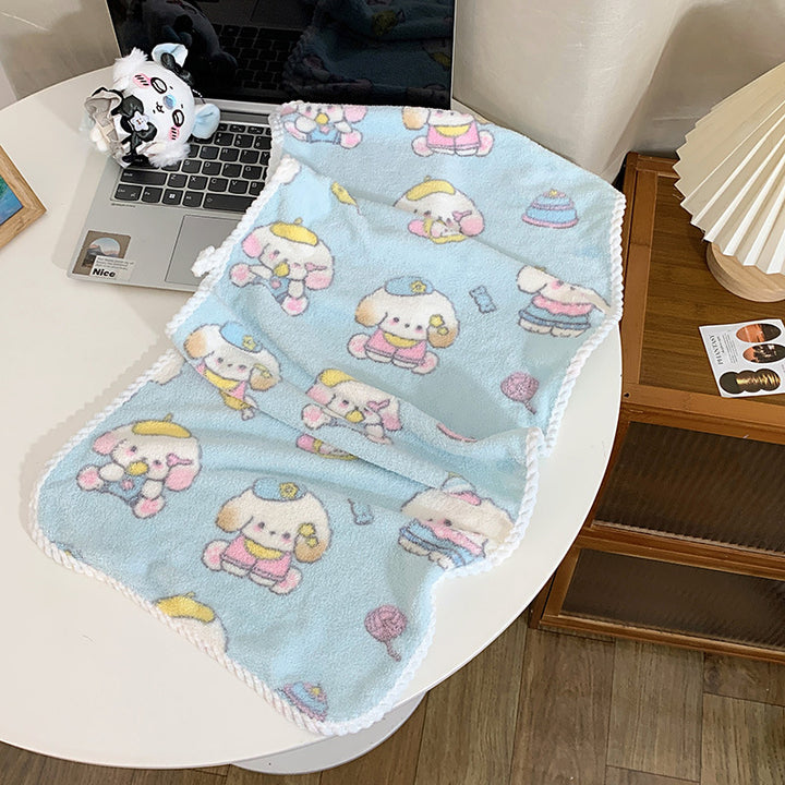 Cuddly blanket with playful animal motif Kalsten