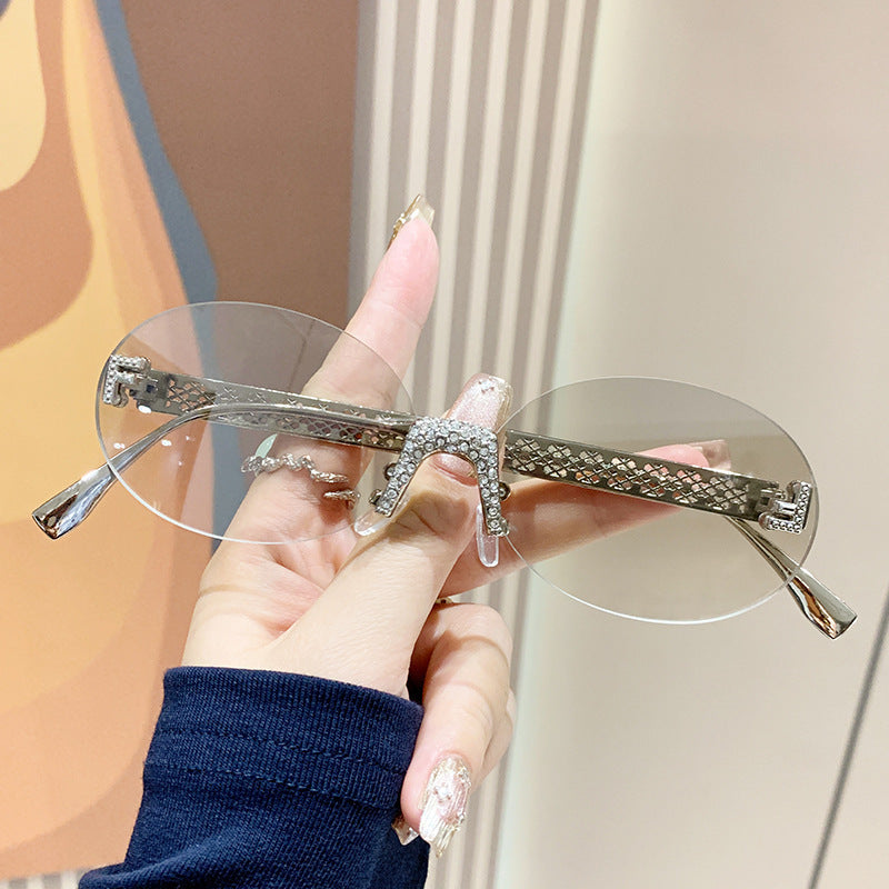 Women's sunglasses with glittering frame and oval lenses Kalsten
